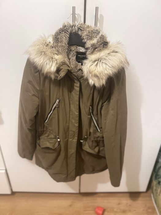 Geaca parka cu blana zara xs