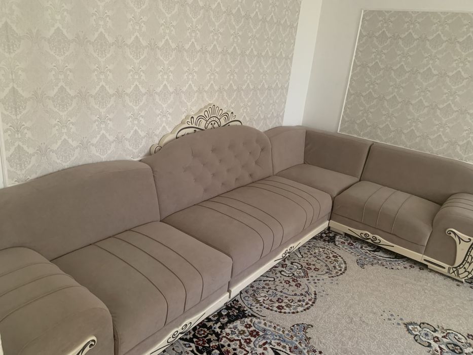 Диван сатылады