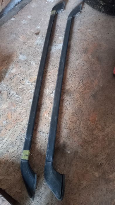 Правое крыло, рейлинги продольные, руль