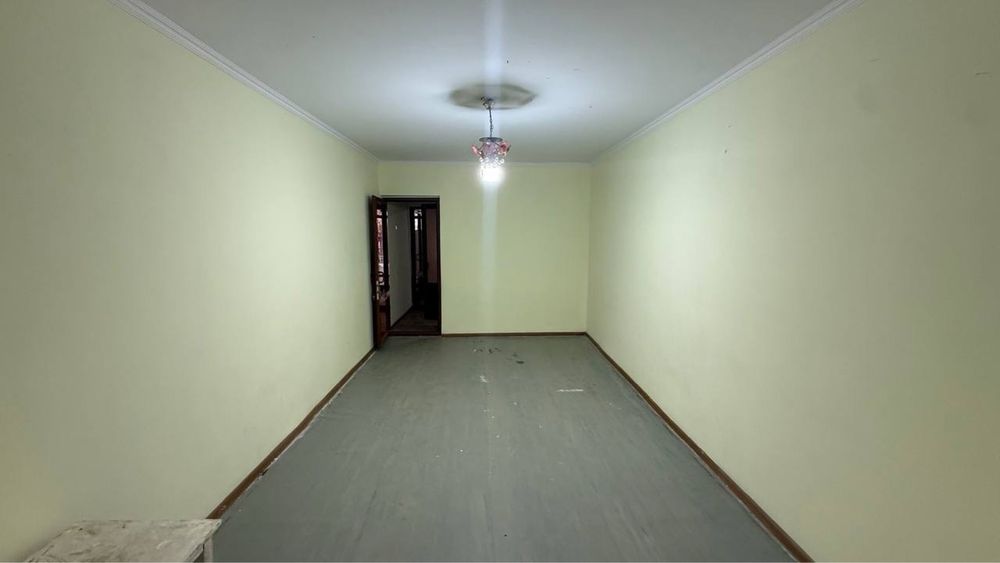 Продается 1х комнатная квартира на 1 этаже Саттепо