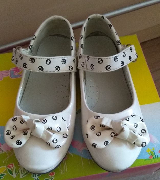 Туфли для девочки