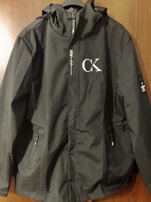 CK geaca de fas sport cu gluga