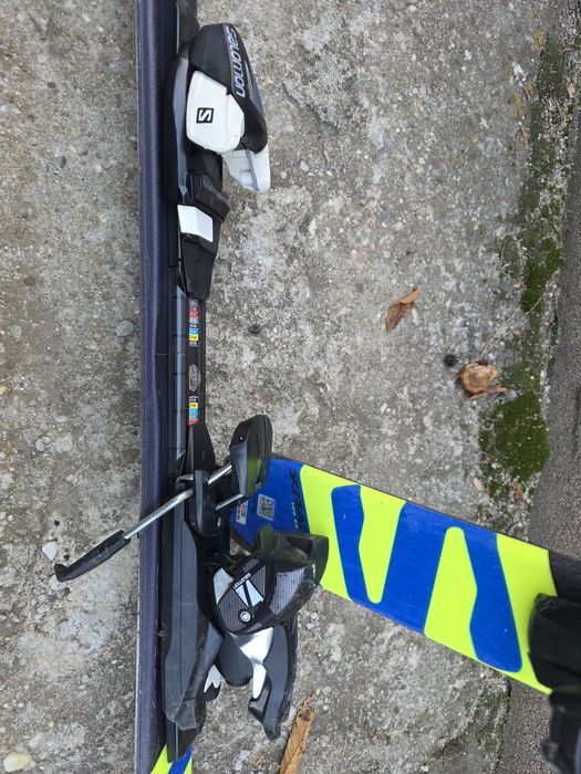 Vând schiuri ski copii Salomon race jr 130