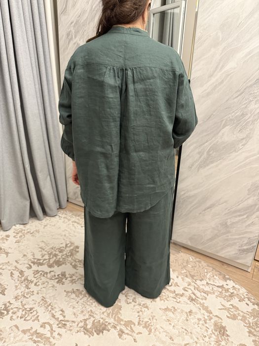 Продам женский костюм из льна