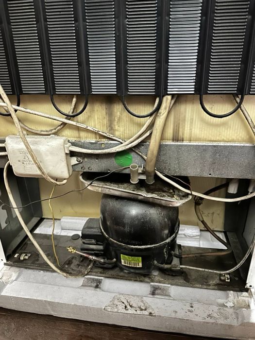 Холодильник б/у