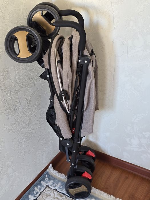 Продается детская коляска