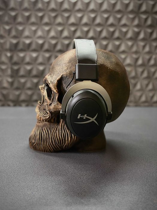 Suport casti - Gentleman Skull