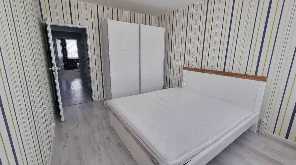 Дава се под наем Тристаен апартамент в София, Младост 2 - 90 кв.м за 816 € - Снимка #4