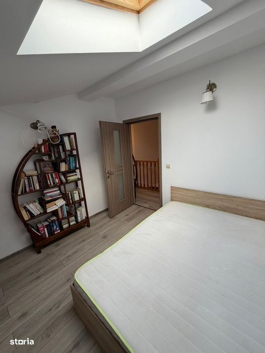 De închiriat – Apartament 3 camere