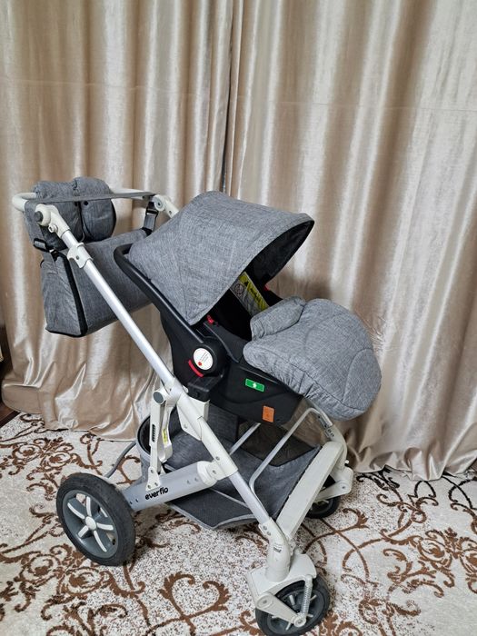 Продам детскую коляску трансформер