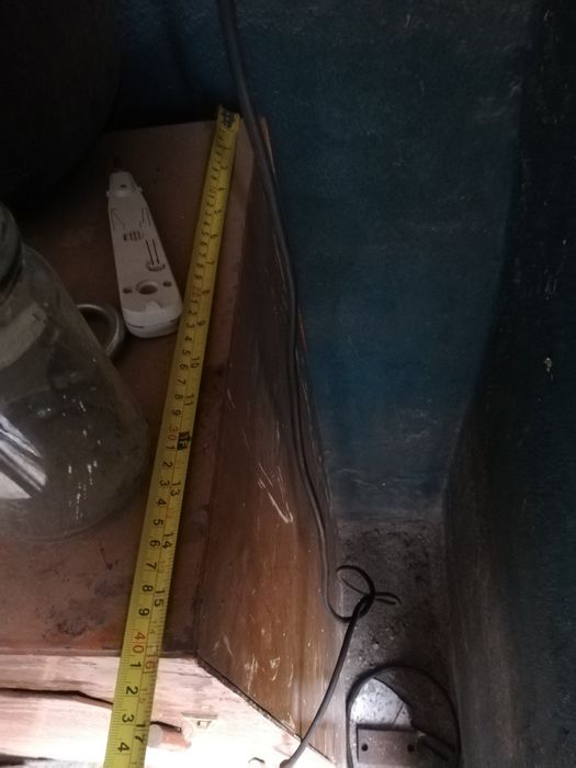 Продам сейф металлический