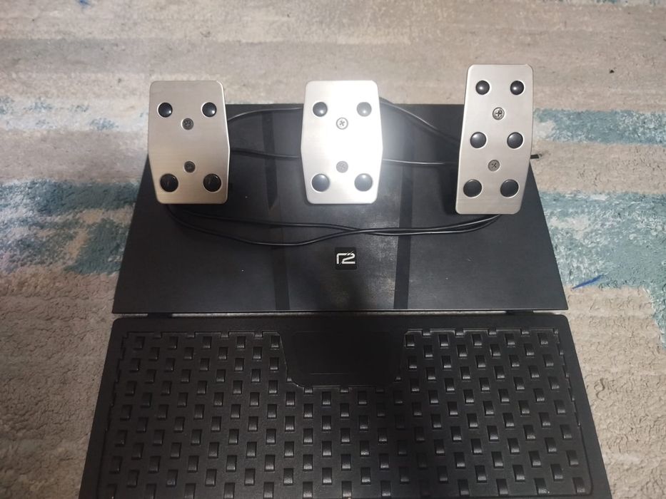 Продам руль игровой