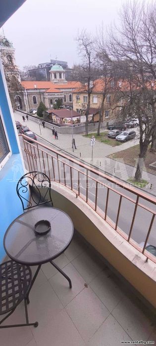 Тристаен нов апартамент срещу Тримонциум