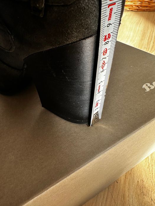 Дамски обувки - естествена кожа Bata