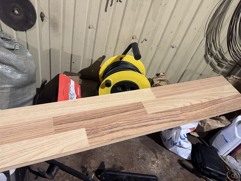 Продам Ламинат б/у