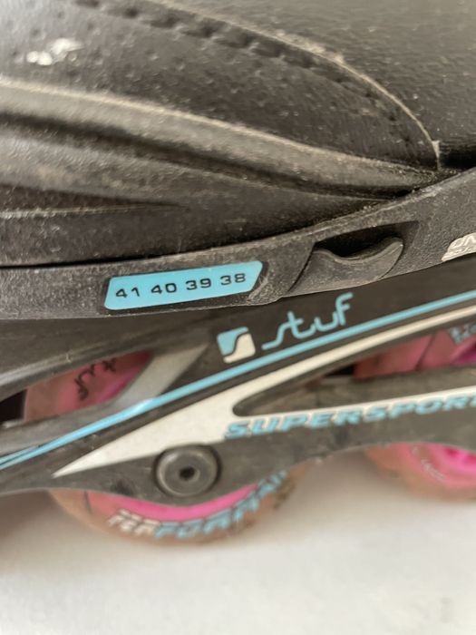 Ролери 38- 41 номер, като нови. Имам и 32-35 момер, бели