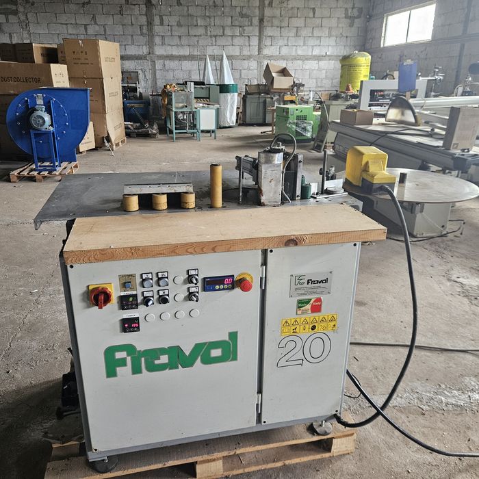 кантираща машина за праволинейно и криволинейно кантиране