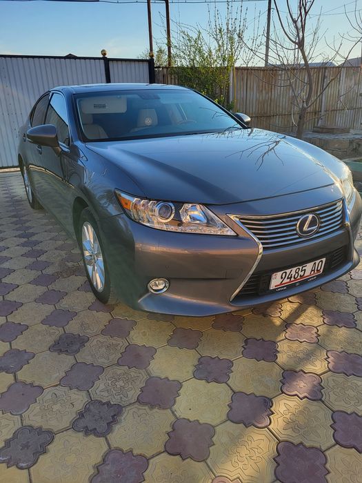 Lexus es300h гибрид