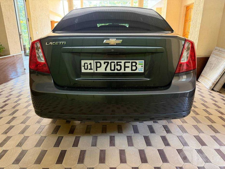 Gentra-3 poz 2019 srochniga sotiladi ideal moshina