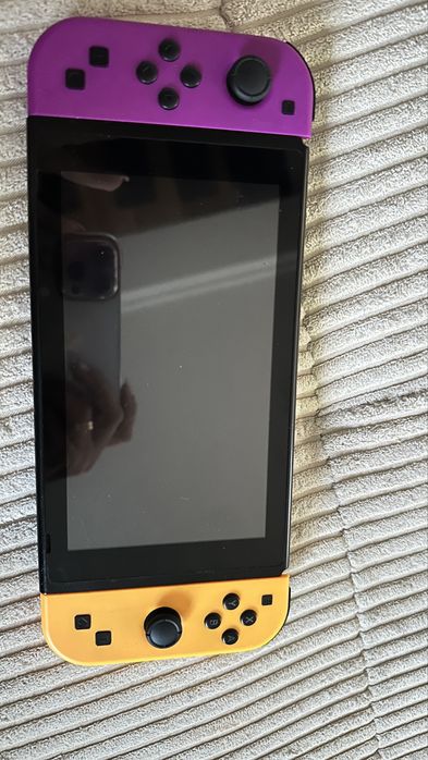 Nintendo switch с 54 игри