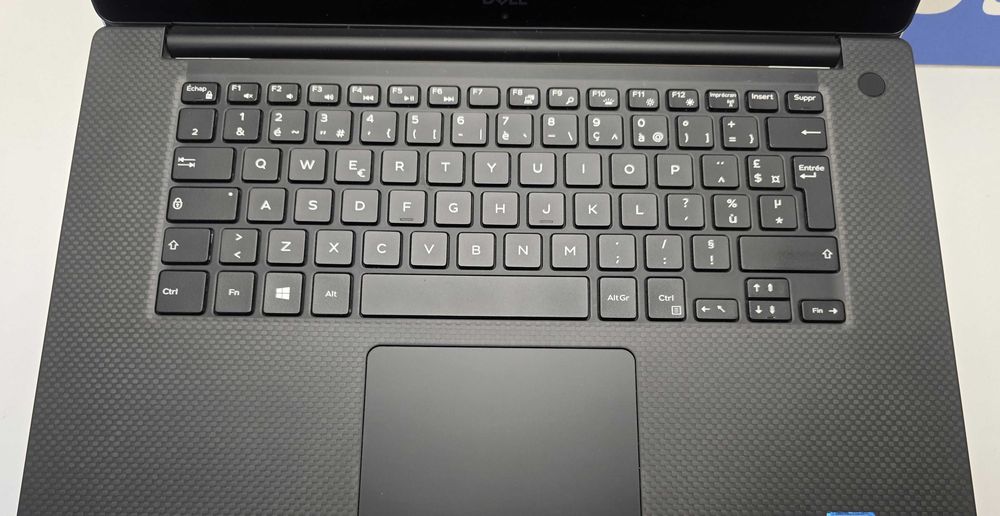 Dell XPS 15 9570   i7 8750H/16GB/512SSD/GTX 1050Ti-4GB/4K/Touchscreen/Подсветка