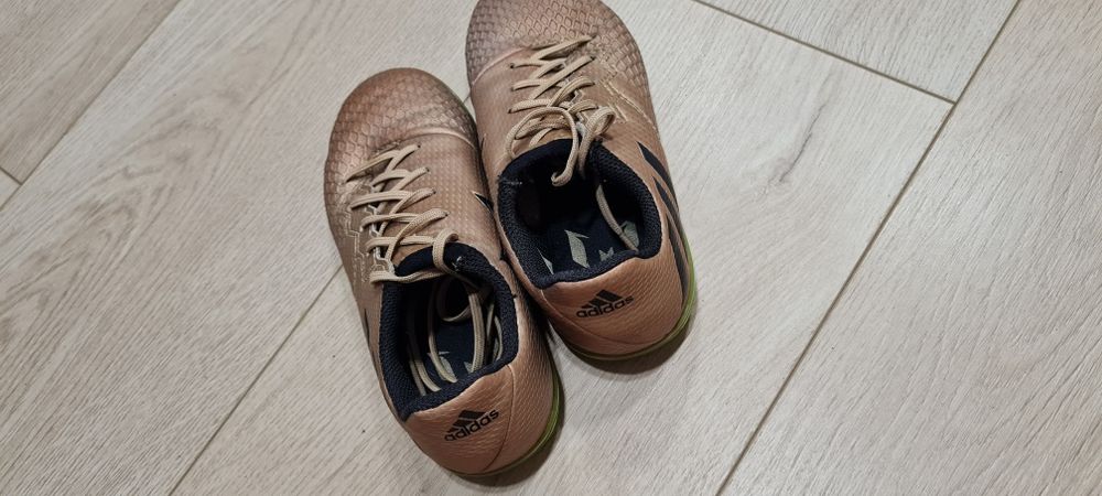 Сороконожки оригинал адидас