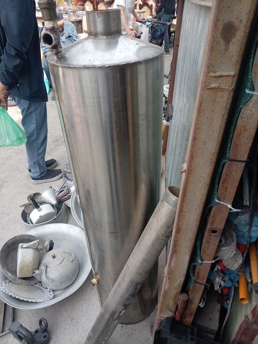 Титан сотилади продается, полностью нержавейка, в идеальном состоянии