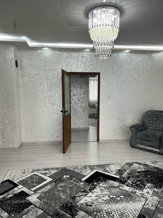 Продава се Четиристаен апартамент в Пловдив, Изгрев - 86 кв.м за 1512 €/кв.м - Снимка #1