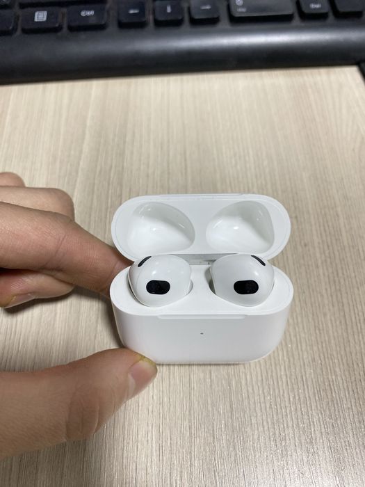 Продам Airpods 3 Оригинал