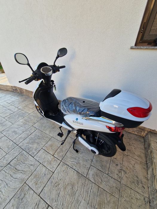 Scuter electric nou