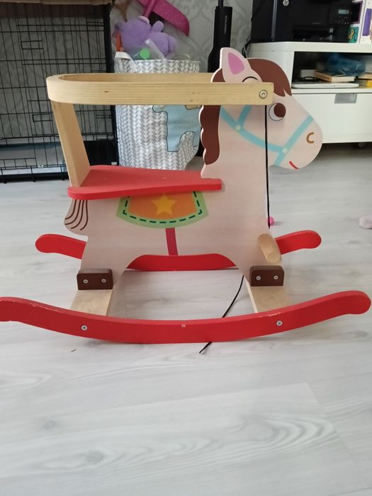 Лошадка - качалка деревянная