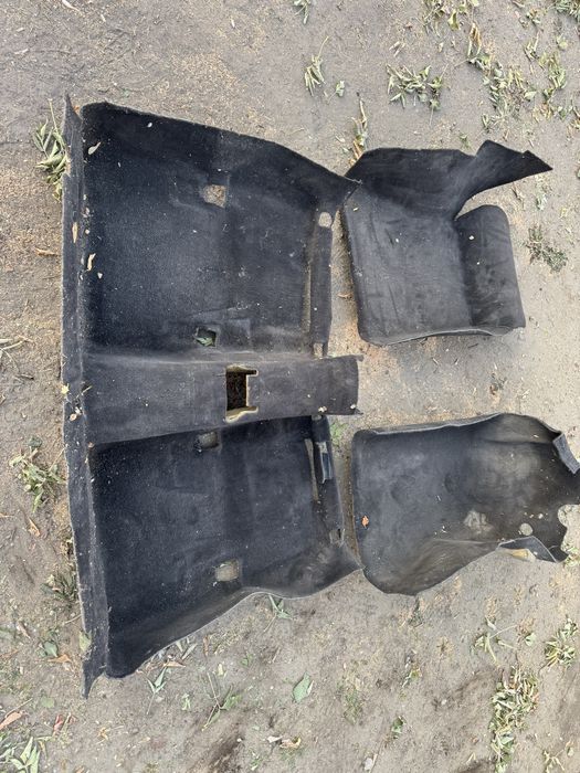 Разбор Мерседес С 202 кузов