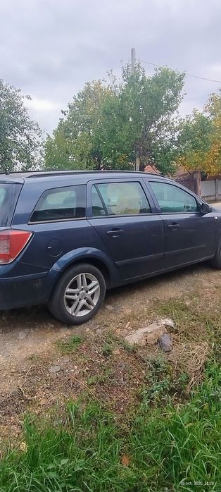 Vând opel astra H