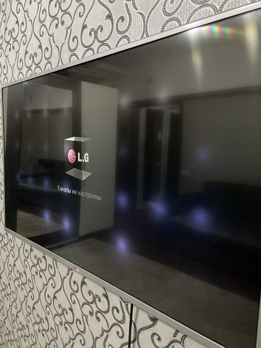 Телевизол Lg 107 диагональ SMART TV