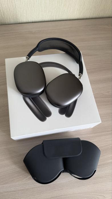 Продам Airpods Max оригинал