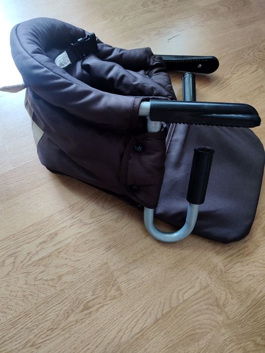 Scaun de masă copil