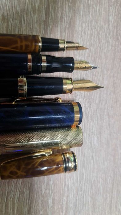 Stilouri de colectie