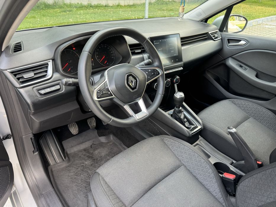 Renault clio an fab 2022 motor 1.0 benzina 100 cp.tva deductibil