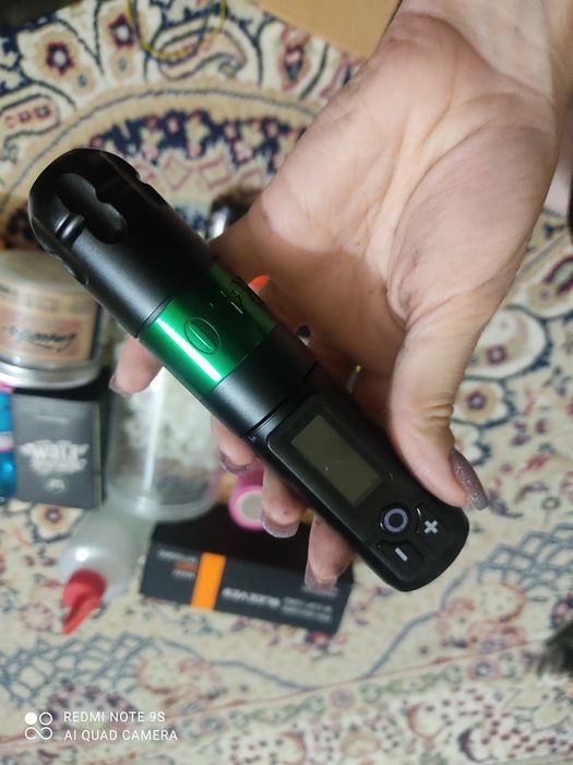 продам тату машинку и весь материал к ней