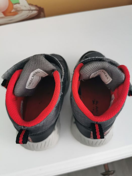 Ghete skechers nr 23