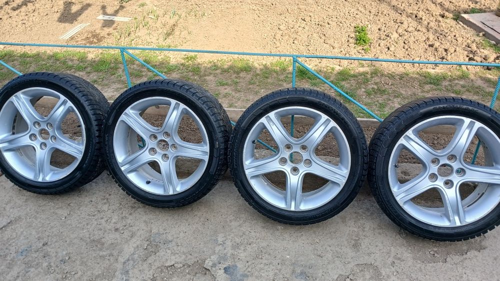 Диски тойота оригинальные. без резины