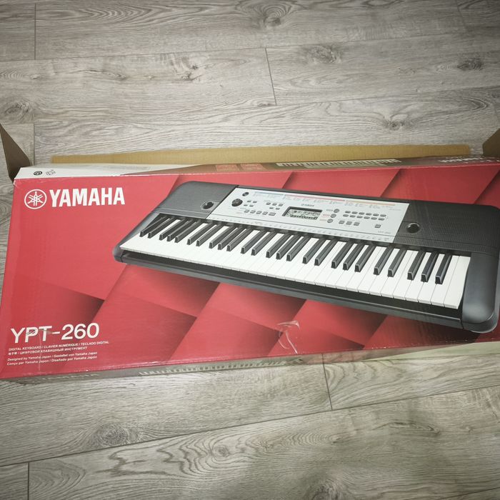 Синтезатор YAMAHA-YPT260