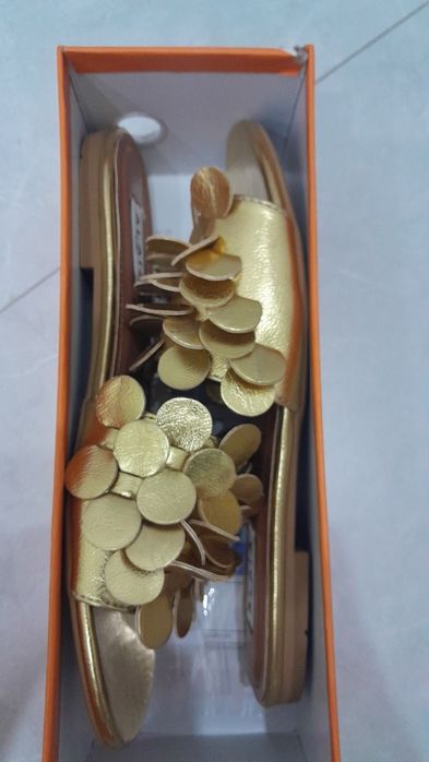 Продам шлепки, новые