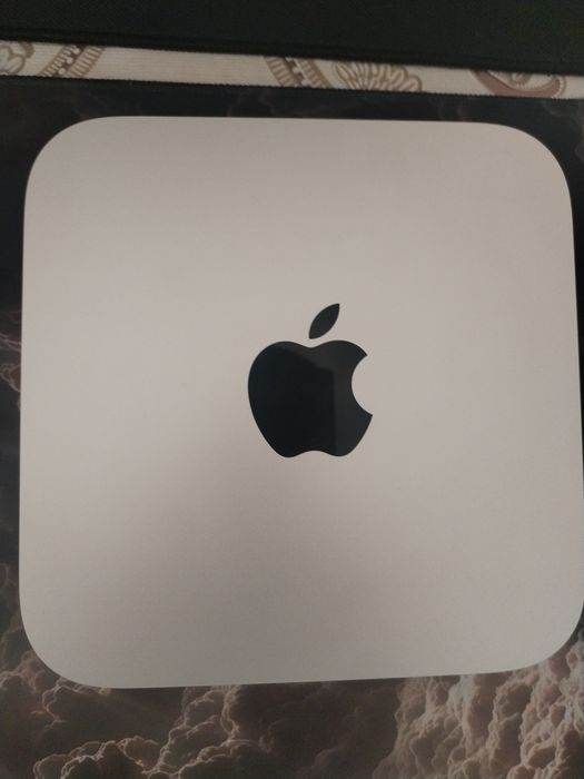 Mac mini Apple M2 chip