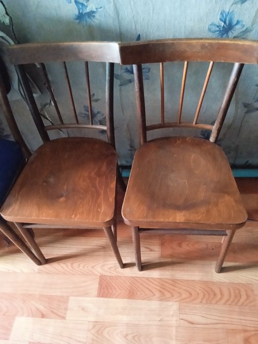 Продам Стуля 2500 ,кресло 5000