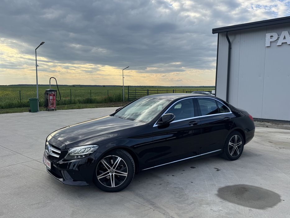 Mercedes 2019 Facelift/automat/camera/navi mare/piele/led/garantie/rate