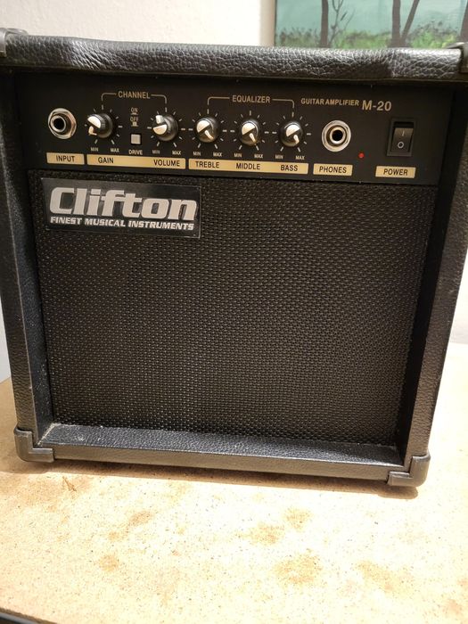 Chitara electrica Clifton-Fender Stratocaster