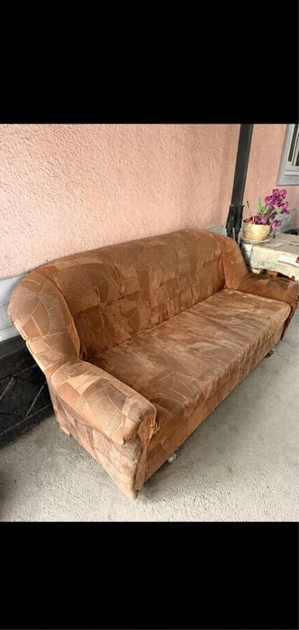 Бесплатно Диван