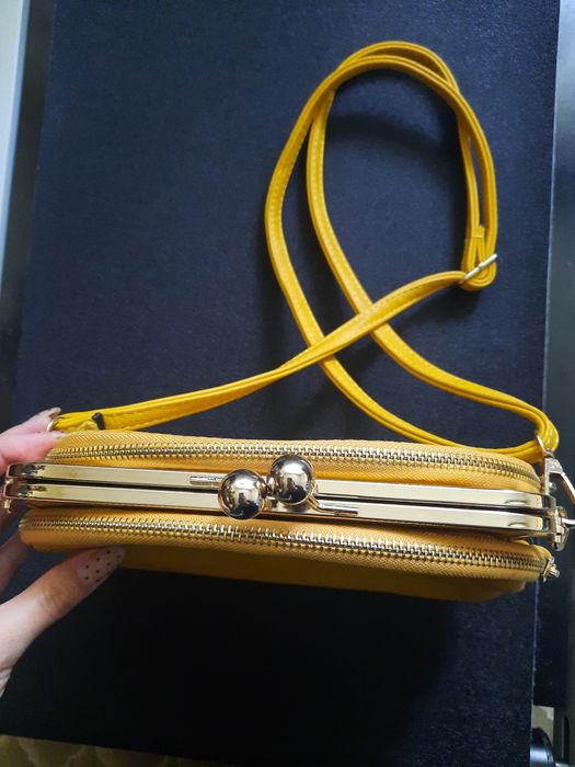 Poseta mustard galben
