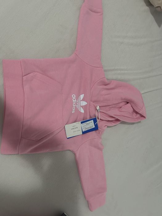 Чисто нов детски комплект на Адидас